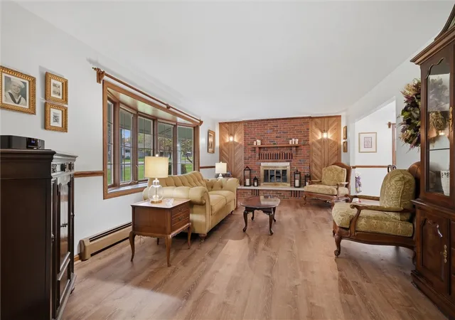 Photo 3 of Single family home for sale at 200 Aspen Way, Jamestown, PA 16134 | MLS# 1751553 | Listing updated on 2026-06-13