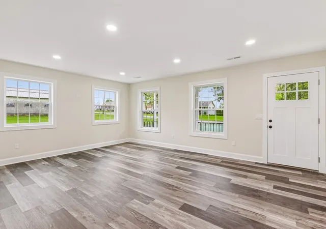 image of 514 Falcon St, Union Twp, PA 16101 | MLS# 1751577