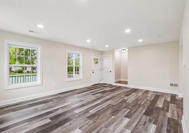 image of 514 Falcon St, Union Twp, PA 16101 | MLS# 1751577
