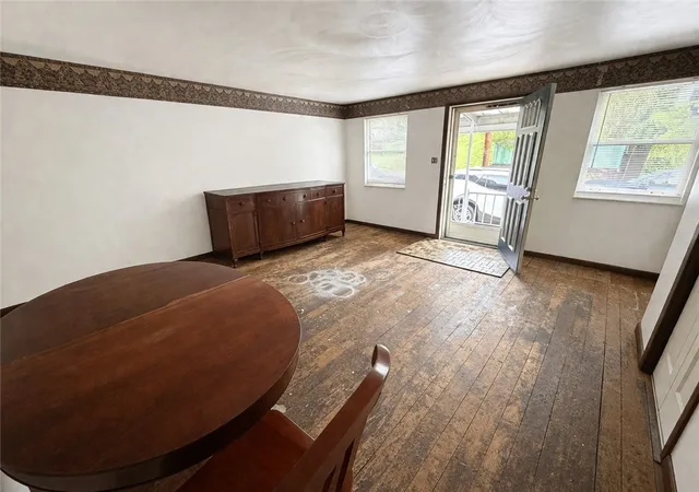 Homes for sale in South Side, PA | 2420 Patterson St, South Side, PA 15203 | MLS# 1751495