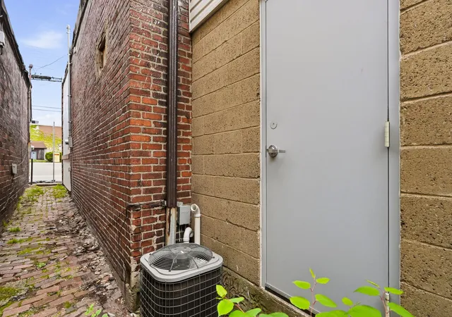25th image of 2016 Monongahela Ave, Swissvale, PA 15218 | MLS# 1751598