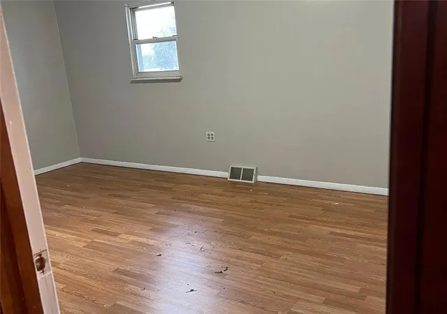 4th image of 104 Wallace Ave, E Pittsburgh, PA 15112 | MLS# 1751431