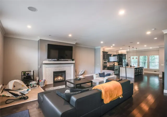 Photo 3 of Single family home for sale at 463 Wyola St, Pittsburgh, PA 15211 | MLS# 1751461 | Listing updated on 2026-05-23