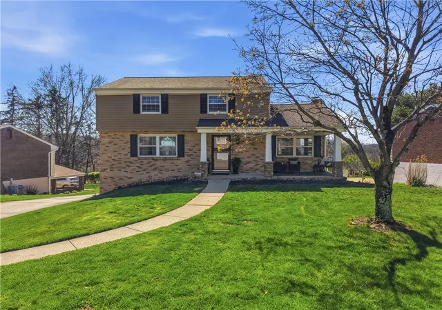 Homes for sale in Kennedy Twp, PA | 4023 Crabapple Dr, Kennedy Twp, PA 15136 | MLS# 1751625
