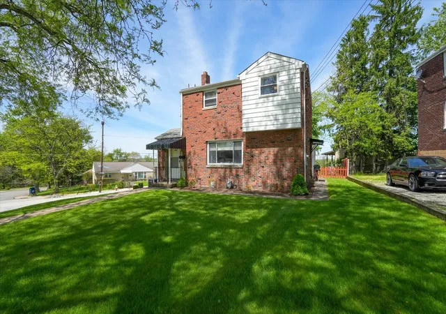 2nd image of 1007 Woodbine St, Pittsburgh, PA 15201 | MLS# 1751642