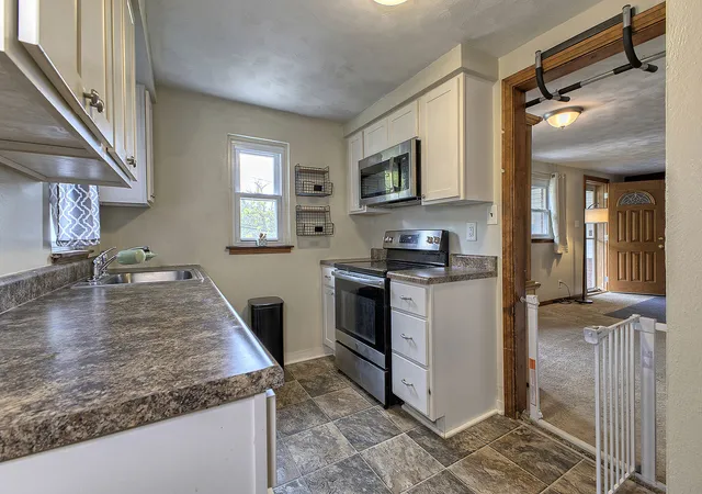 Photo 2 of Single family home for sale at 107 Carmella Dr, White Oak, PA 15131 | MLS# 1751678 | Listing updated on 2026-06-05