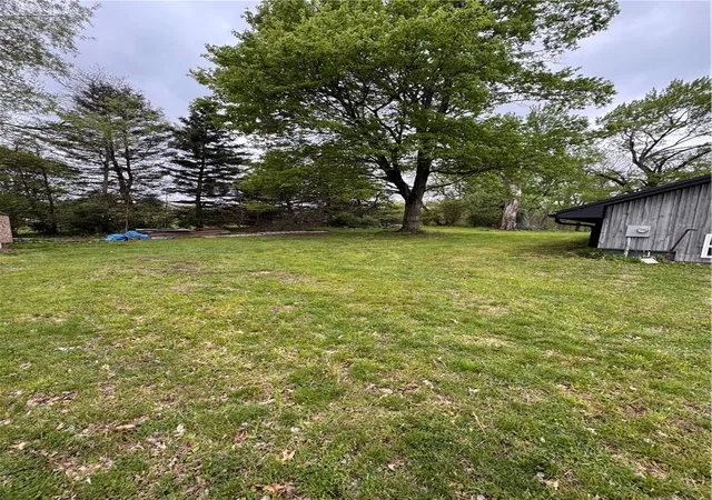4th image of 11 Old Saxonburg Blvd, Tarentum, PA 15084 | MLS# 1751700