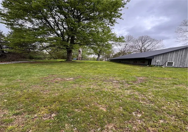5th image of 11 Old Saxonburg Blvd, Tarentum, PA 15084 | MLS# 1751700