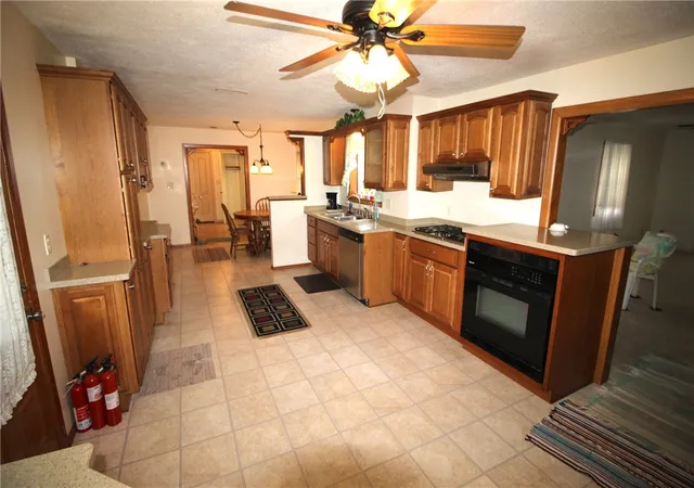 2nd image of 409 Avalon Dr, Union Twp, PA 16101 | MLS# 1751721