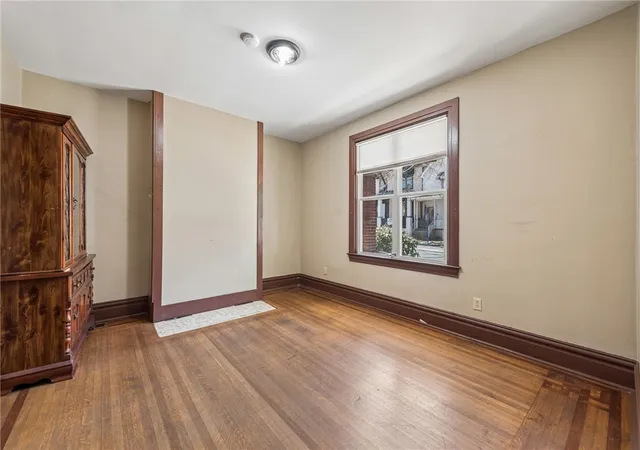 4th image of 318 Washington Ave, Charleroi, PA 15022 | MLS# 1751752