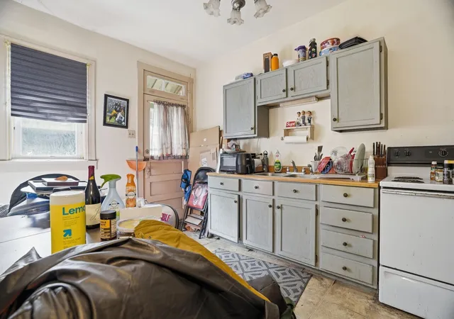 4th image of 1816 Harcum Wy, Pittsburgh, PA 15203 | MLS# 1751767