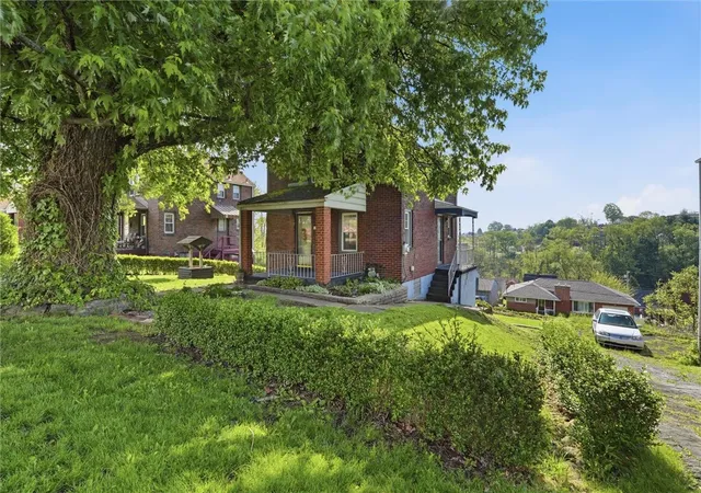Homes for sale in West Mifflin, PA | 1965 Anna Ave, West Mifflin, PA 15122 | MLS# 1751813