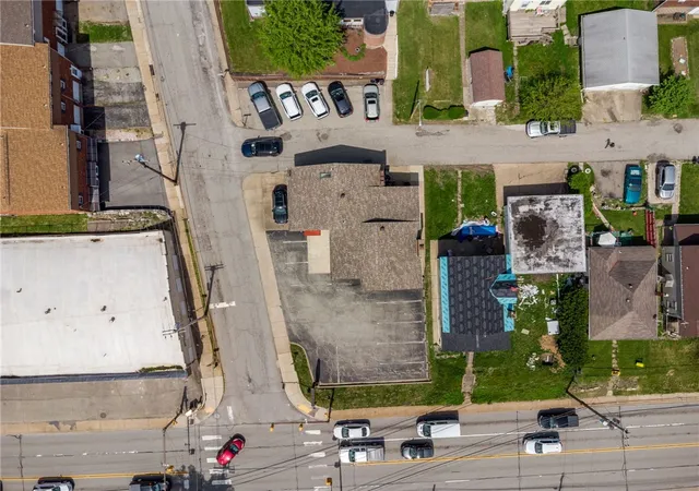 Homes for sale in East Mc Keesport, PA | 601 Lincoln Hwy, East Mc Keesport, PA 15035 | MLS# 1751896