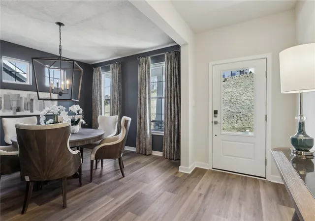 Photo 2 of Single family home for sale at 430 Barons Ct, Peters Twp, PA 15367 | MLS# 1751910 | Listing updated on 2026-07-28