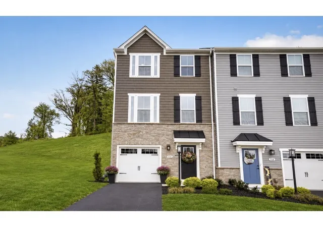 2nd image of 516 Dogwood Lane, Cecil, PA 15057 | MLS# 1751795