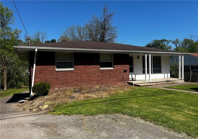 1st image of 560 Sells Ln, Greensburg, PA 15601 | MLS# 1751939