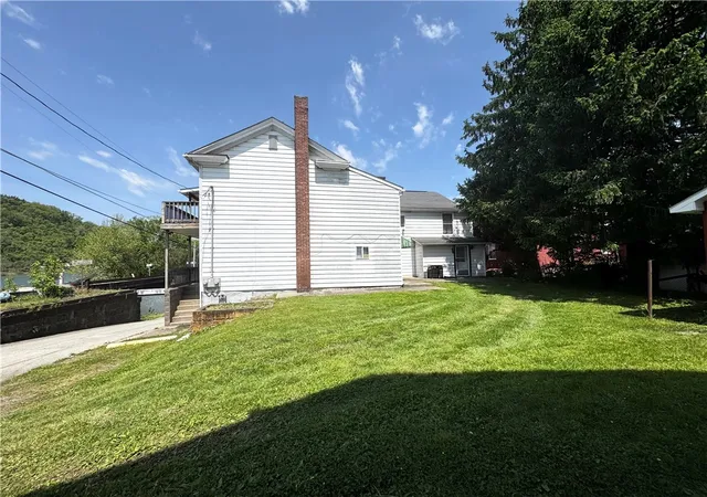 Homes for sale in Fayette City, PA | 201 Water St, Fayette City, PA 15438 | MLS# 1751973