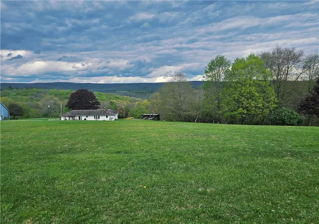 Homes for sale in Jennerstown Boro, PA | 144 White Star Way, Jennerstown Boro, PA 15547 | MLS# 1751997