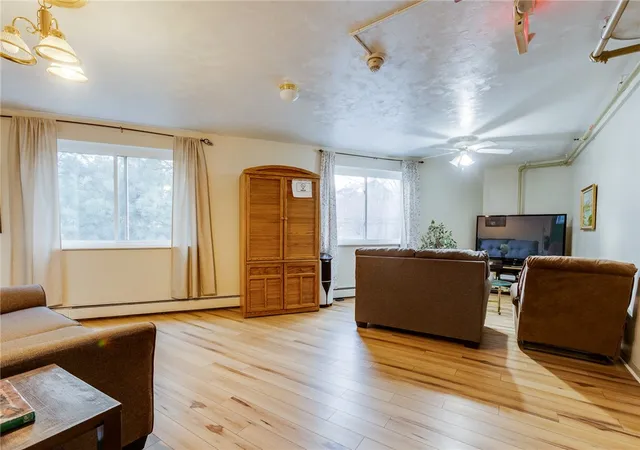 Listing Photo 2 - Condo for sale in building located at 3768 Willow Ave, Pittsburgh, PA 15234 - Unit #