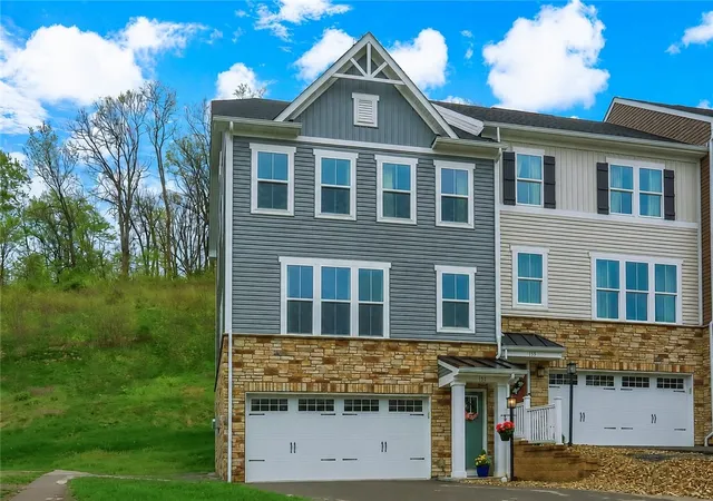 2nd image of 133 Moyer Hill Dr, Cranberry Township, PA 16066 | MLS# 1750274