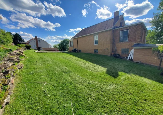 25th image of 1001 Short St, Ambridge, PA 15003 | MLS# 1752149