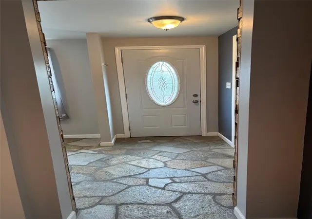 3rd image of 1001 Short St, Ambridge, PA 15003 | MLS# 1752149