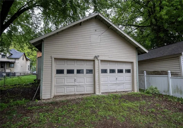 Photo 3 of Single family home for sale at 68 Ohio River Blvd, Leetsdale, PA 15056 | MLS# 1751801 | Listing updated on 2026-07-21