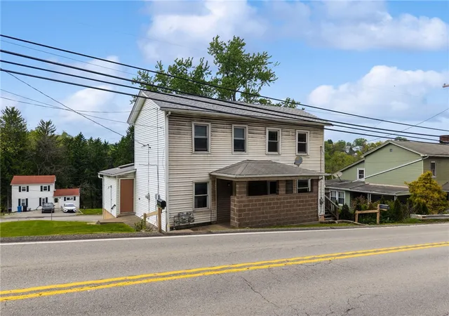 Homes for sale in North Huntingdon, PA | 680 Main Street, North Huntingdon, PA 15642 | MLS# 1752262