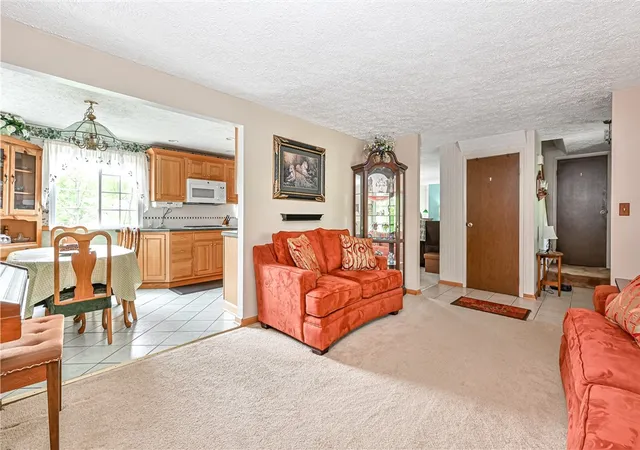 2nd image of 3511 Sunnyvale Dr, Allison Park, PA 15101 | MLS# 1752020