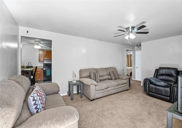 3rd image of 231 Webster Dr, Penn Hills, PA 15235 | MLS# 1752354