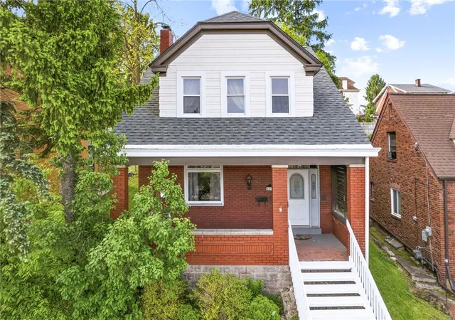Single family home for sale at 27 W Bellecrest Ave, Pittsburgh, PA 15227 | MLS# 1752439 | Listing updated on 2026-07-25