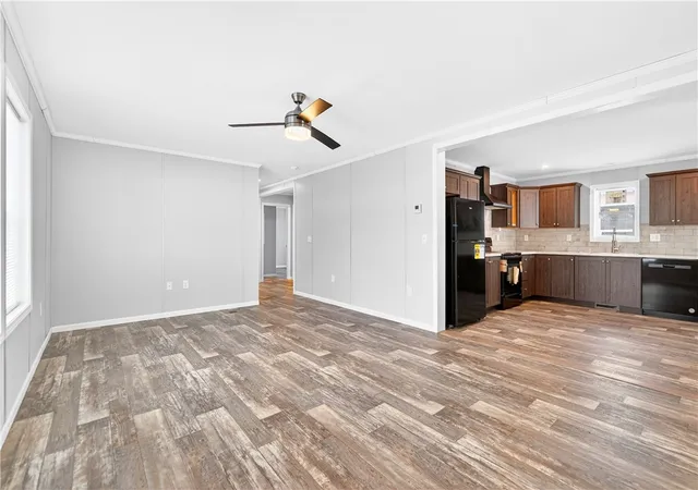 3rd image of 15 Surf Dr, Forward Twp, PA 15020 | MLS# 1752336