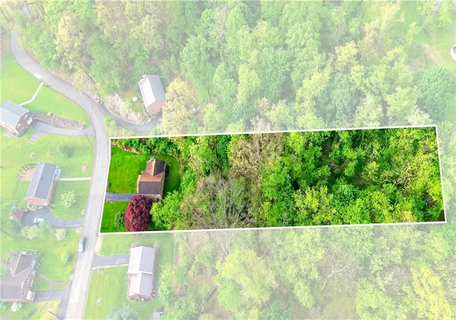 47th image of 3975 Green Valley Dr, Hampton, PA 15116 | MLS# 1751000