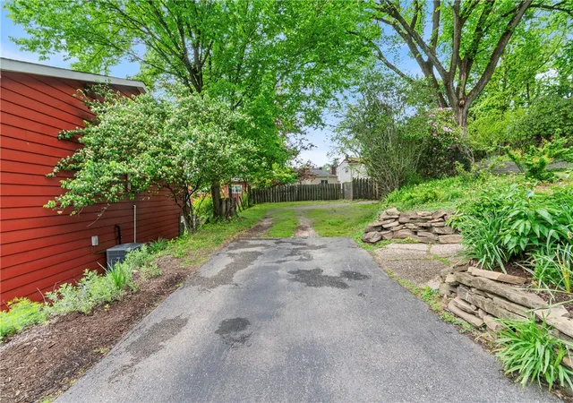 4th image of 2738 Mount Royal Road, Squirrel Hill, PA 15217 | MLS# 1752525
