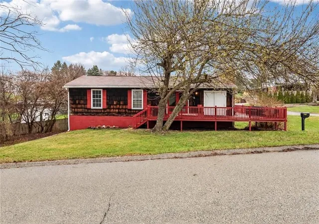 Homes for sale in Lower Burrell, PA | 2715 Myrtle Dr, Lower Burrell, PA 15068 | MLS# 1752558
