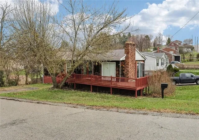 Homes for sale in Lower Burrell, PA | 2715 Myrtle Dr, Lower Burrell, PA 15068 | MLS# 1752558