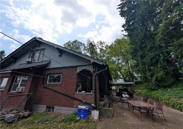 Homes for sale in West Mifflin, PA | 4721 Lebanon Church Rd, West Mifflin, PA 15122 | MLS# 1752559