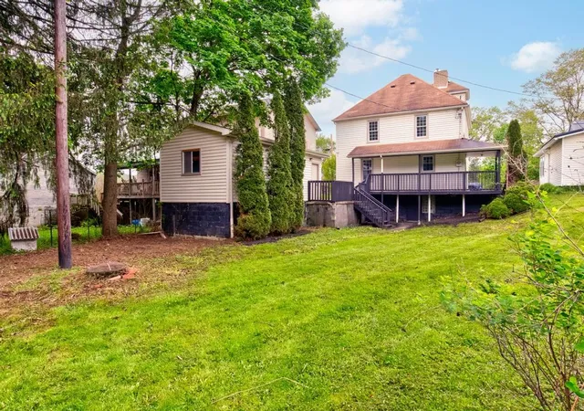 Homes for sale in Franklin Twp, PA | 1660 Mercer Rd, Franklin Twp, PA 16117 | MLS# 1752512