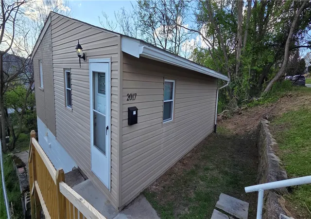 Homes for sale in Arnold, PA | 2017 Woodmont Ave, Arnold, PA 15068 | MLS# 1752589