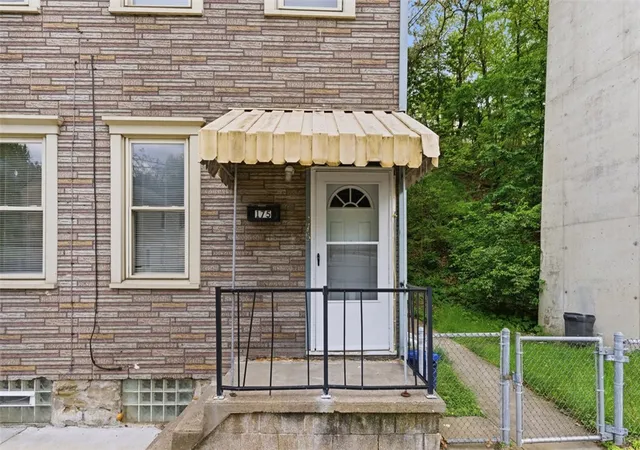 2nd image of 175 Lecky Ave, Pittsburgh, PA 15212 | MLS# 1752380