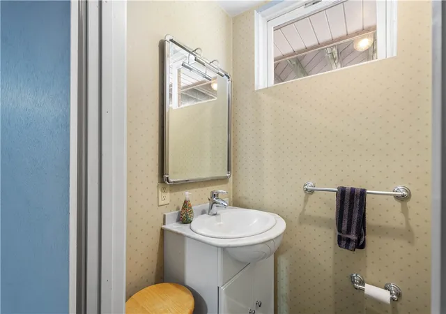 42nd image of 1693 Hathaway Ln, Pittsburgh, PA 15241 | MLS# 1752600