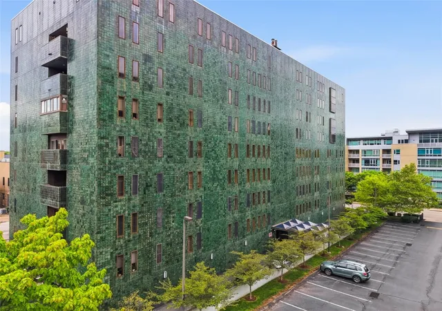 Homes for sale in Oakland, PA | 540 N Neville #305, Oakland, PA 15213 | MLS# 1752654