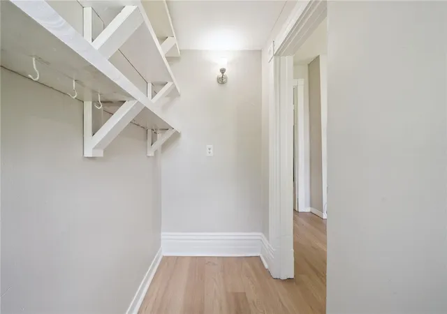 Photo 5 of Single family home for sale at 124 Cutler St, Mc Kees Rocks, PA 15136 | MLS# 1752274 | Listing updated on 2026-07-30