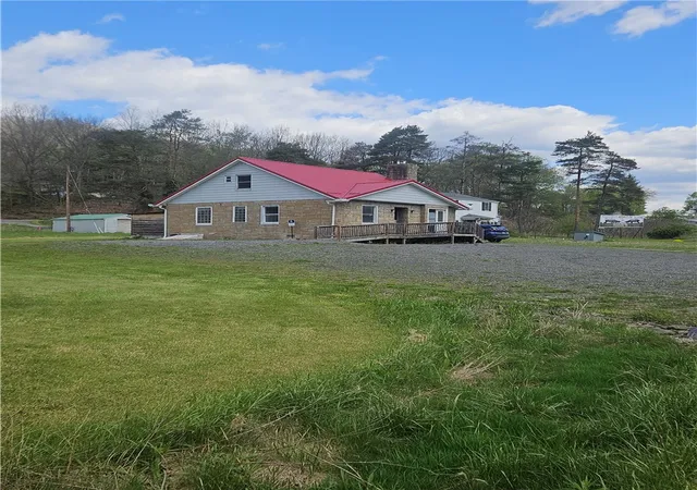 Photo 4 of Single family home for sale at 17493 Bennett Valley Hwy, Force, PA 15841 | MLS# 1752672 | Listing updated on 2026-06-25