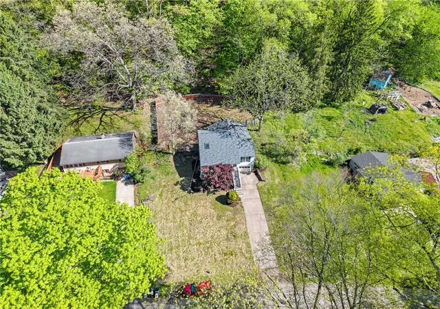 25th image of 858 Bocktown Rd, Moon/crescent Twp, PA 15046 | MLS# 1752738