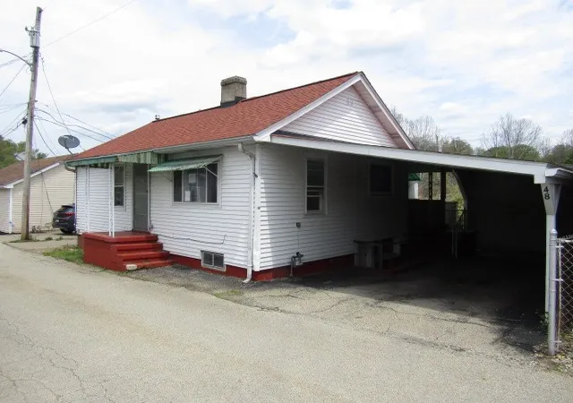 1st image of 48 Locust St, Ellsworth Boro, PA 15331 | MLS# 1752812