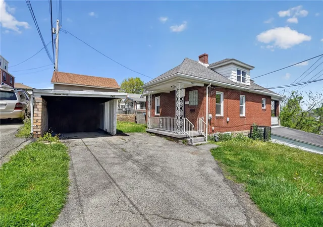 Homes for sale in East Mc Keesport, PA | 740 Punta Gorda Ave, East Mc Keesport, PA 15035 | MLS# 1752820