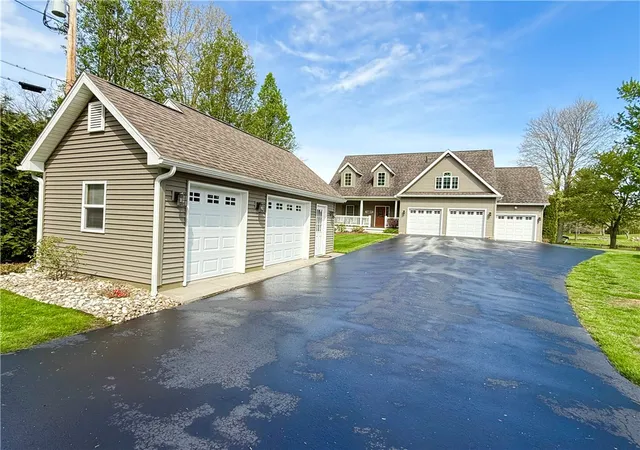 3rd image of 334 Manito Trl, Jackson Twp, PA 16137 | MLS# 1752828