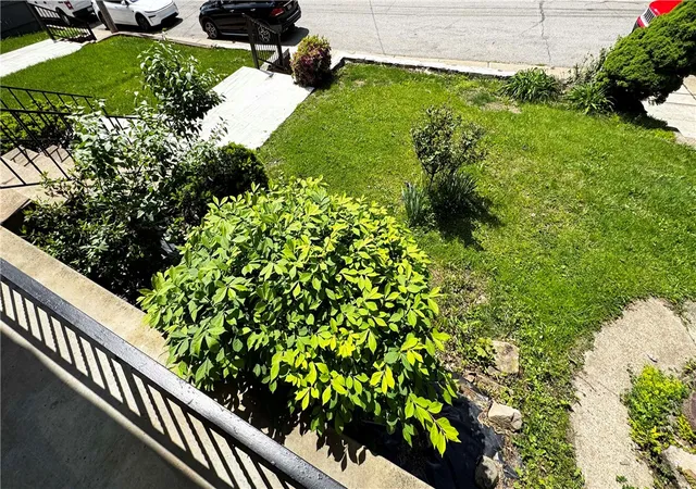 Photo 3 of Single family home for sale at 836 Farragut St, Pittsburgh, PA 15206 | MLS# 1752743 | Listing updated on 2026-07-21