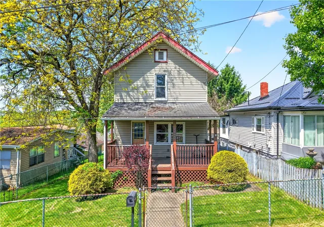 Homes for sale in City Of Washington, PA | 335 Taylor Ave, City Of Washington, PA 15301 | MLS# 1752799